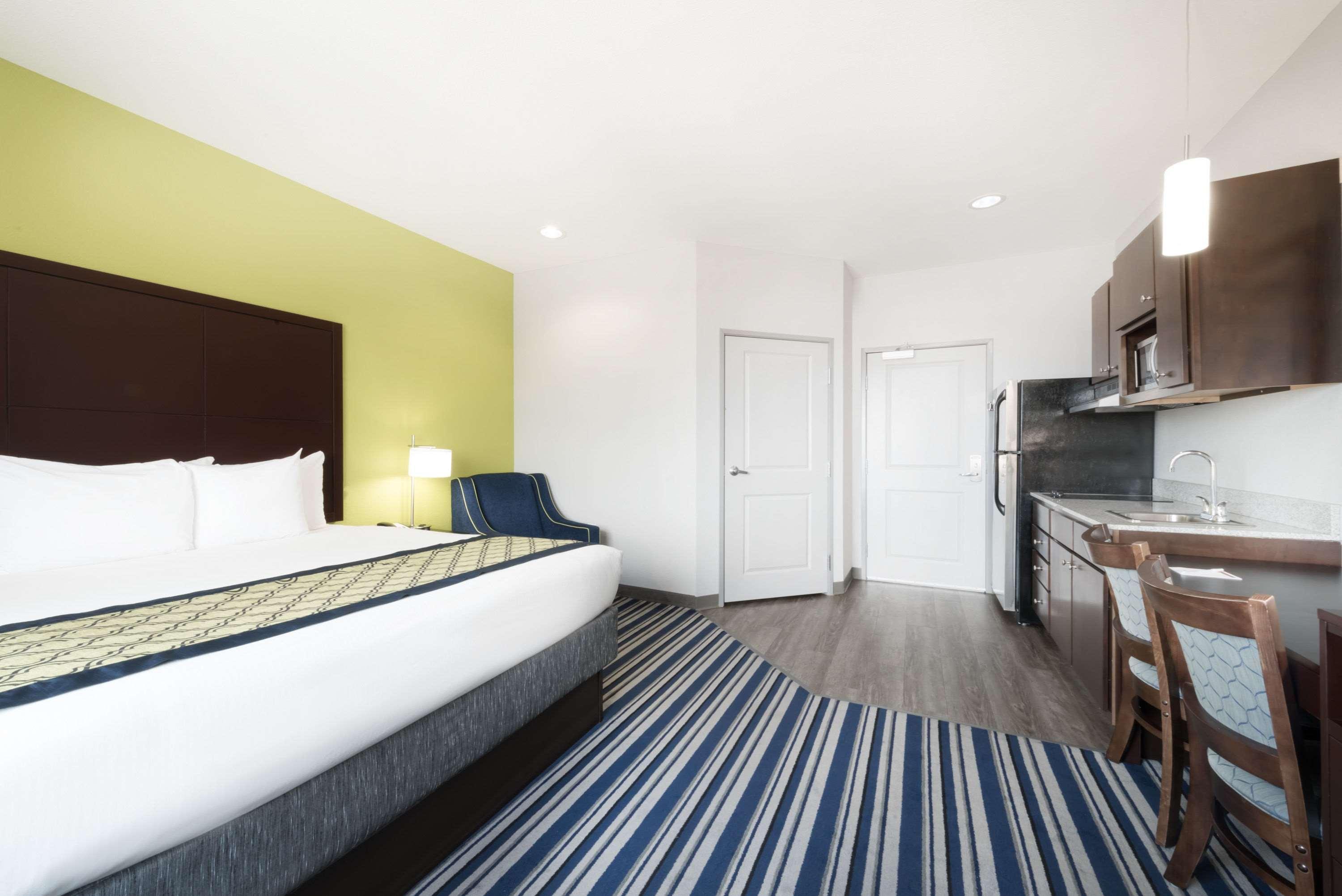 Hawthorn Extended Stay By Wyndham Midland Exterior foto